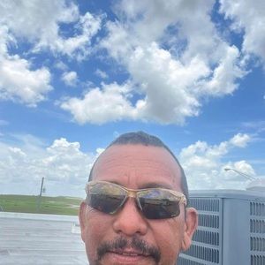 Meet your Posher, Milton